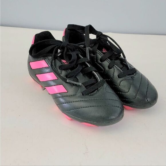 Adidas soccer cleats 11 pink - Picture 1 of 3